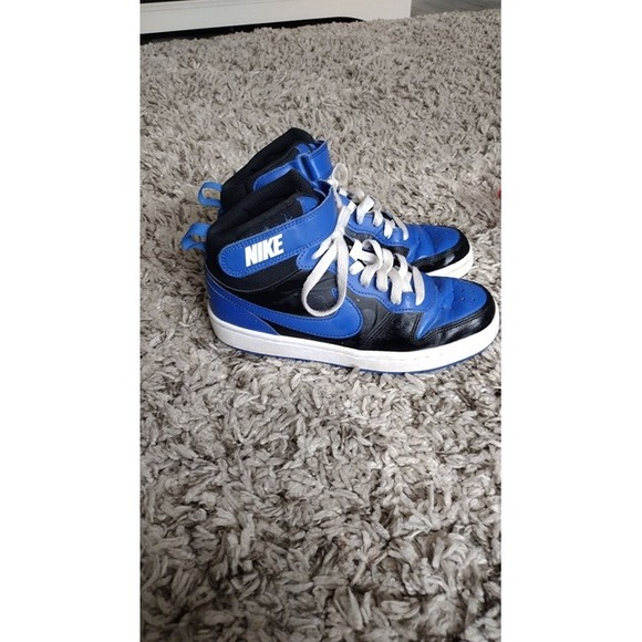 Nike Other - Nike 4Y